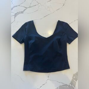 lululemon Align T-Shirt Black size 6